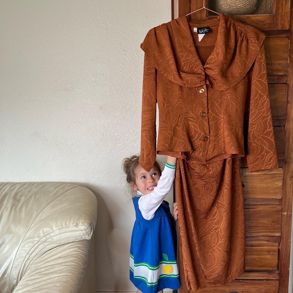 Wild Rose 
80s suit set
Made in USA 
Skirt and blazer